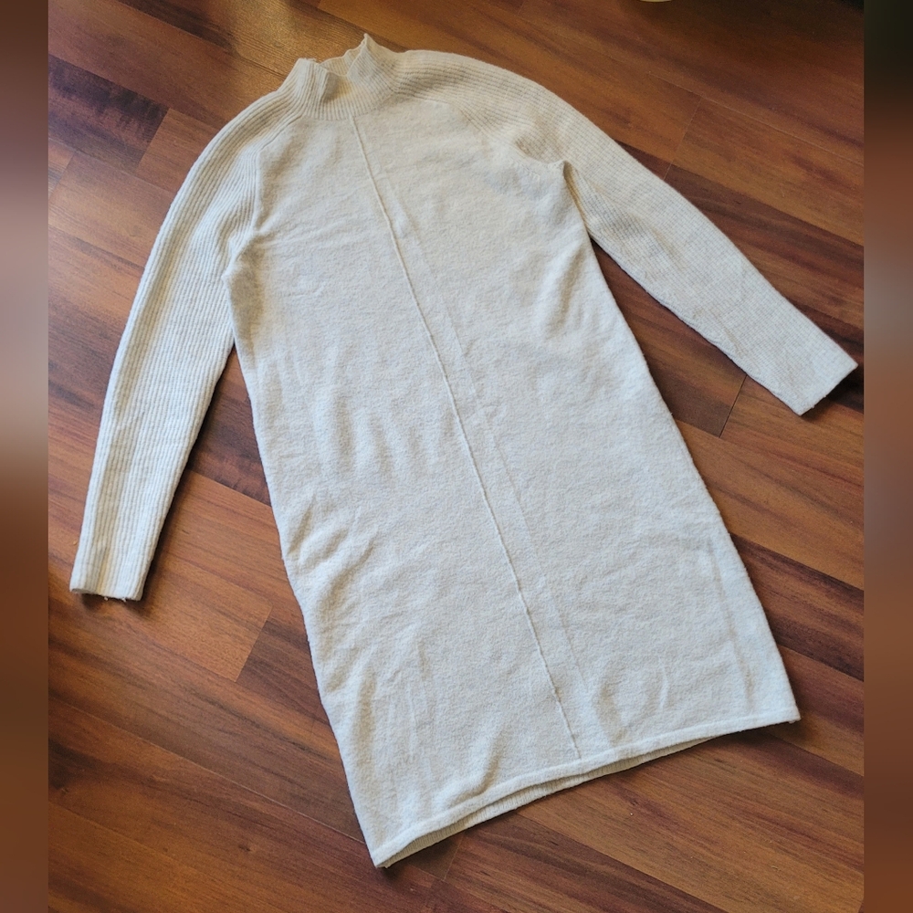 Sweater dress